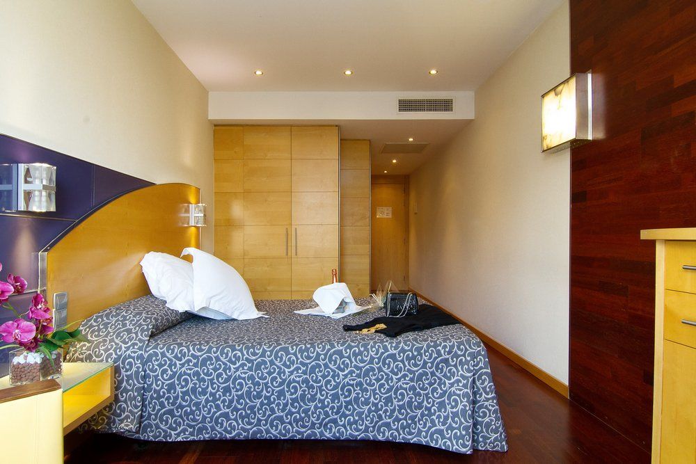 Hotel Sansi Barcelona Exteriör bild